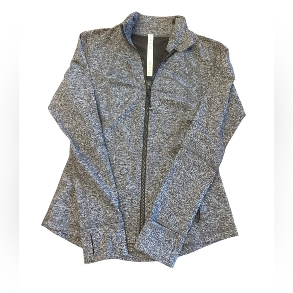 Lululemon Define, size 8